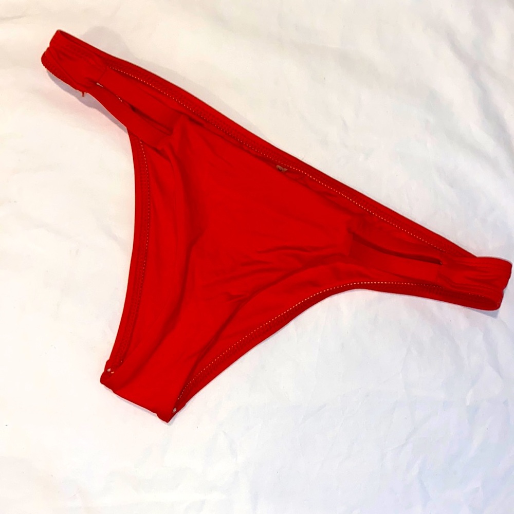 NWOT Red Vitamin A Neutra Bottoms